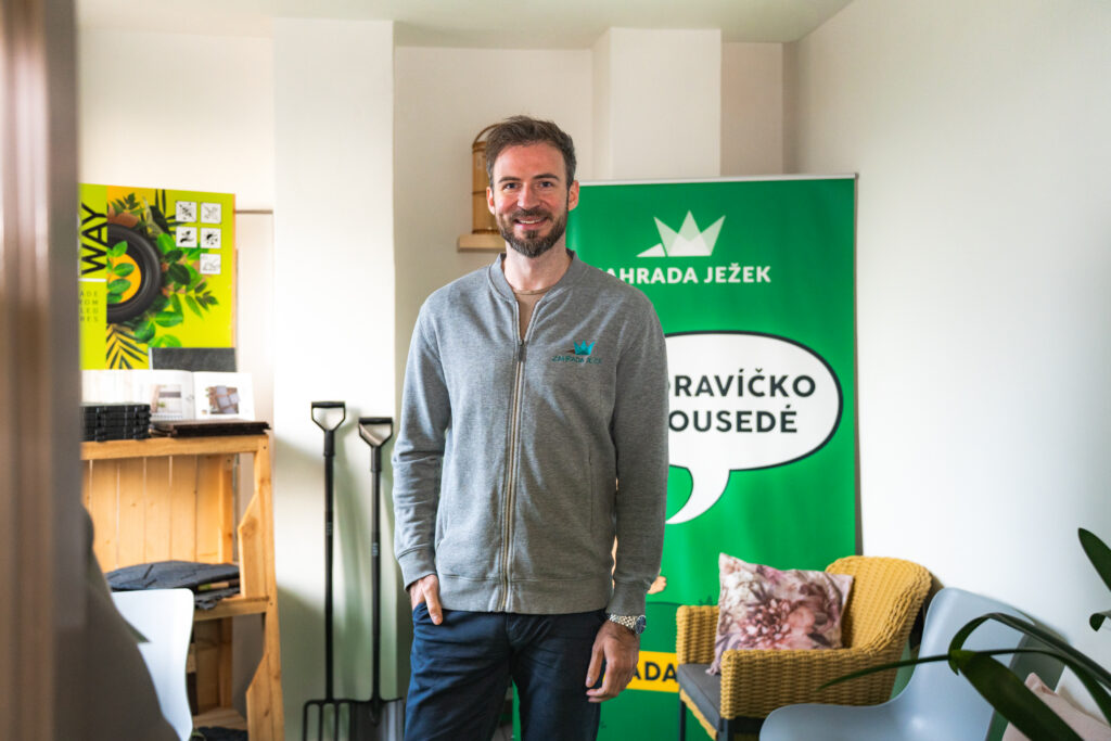 Zakladatel e-shopu Zahrada Ježek Jan Ježek.